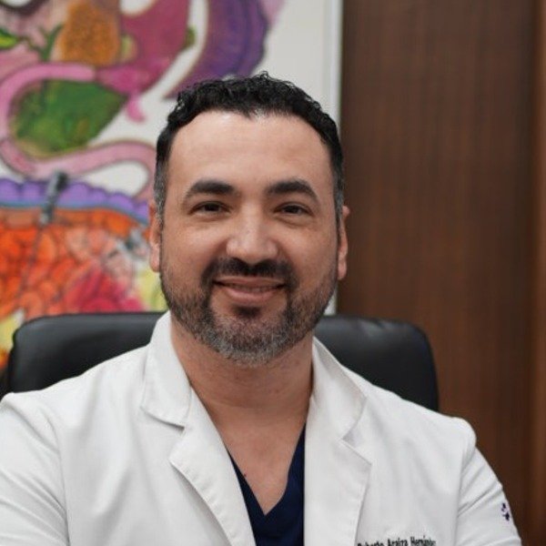 Dr. Roberto Araiza Hernández